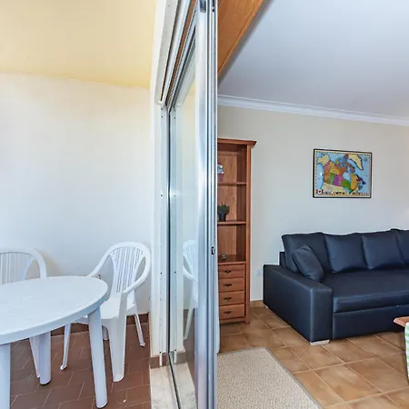 The Canadians Escape ~ Relaxing Portugal Portimão