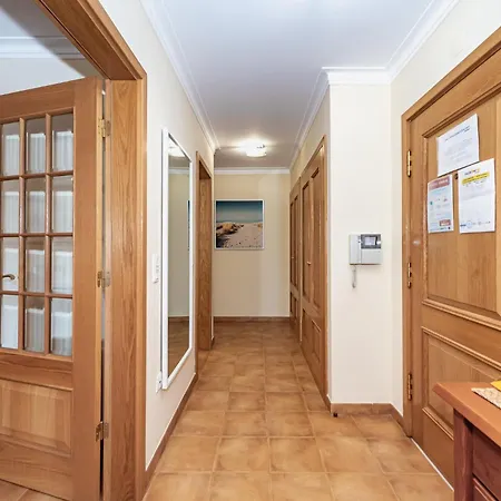 The Canadians Escape ~ Relaxing Portugal Apartmán Portimão