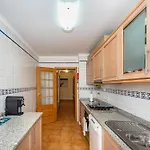 The Canadians Escape ~ Relaxing Portugal